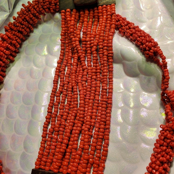 Red Orange Seed Beads Statement Necklace and Bracelet Cuff Set Modern - Picture 7 of 9